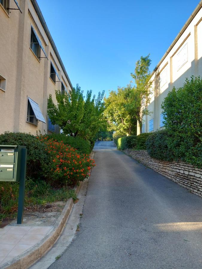Appartement/Studio Dans Petite Residence Calme La Ciotat Exterior photo